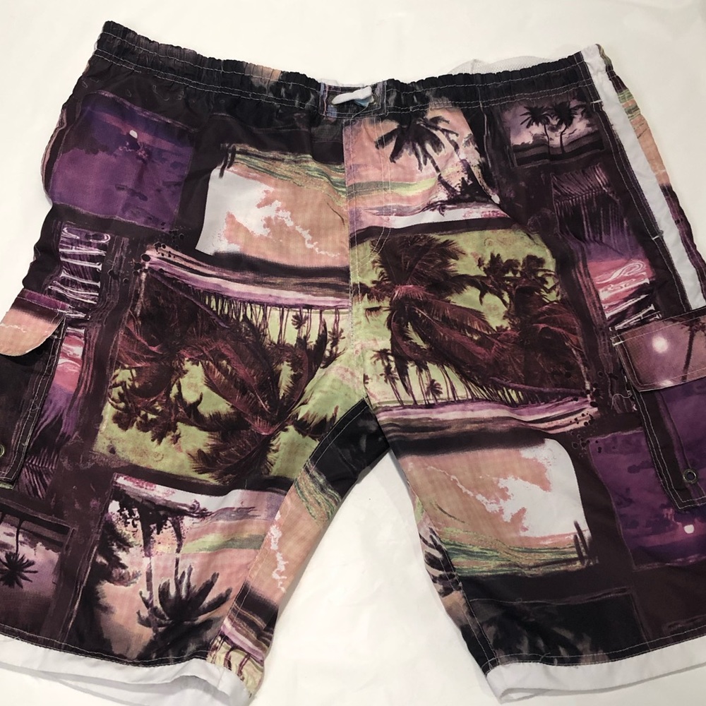 B Split banana board shorts swim trunks. Men’s XL